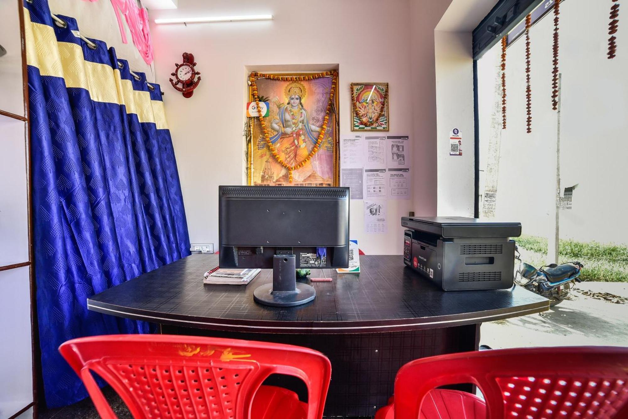 Spot On Devlok Guest House باتنا المظهر الخارجي الصورة